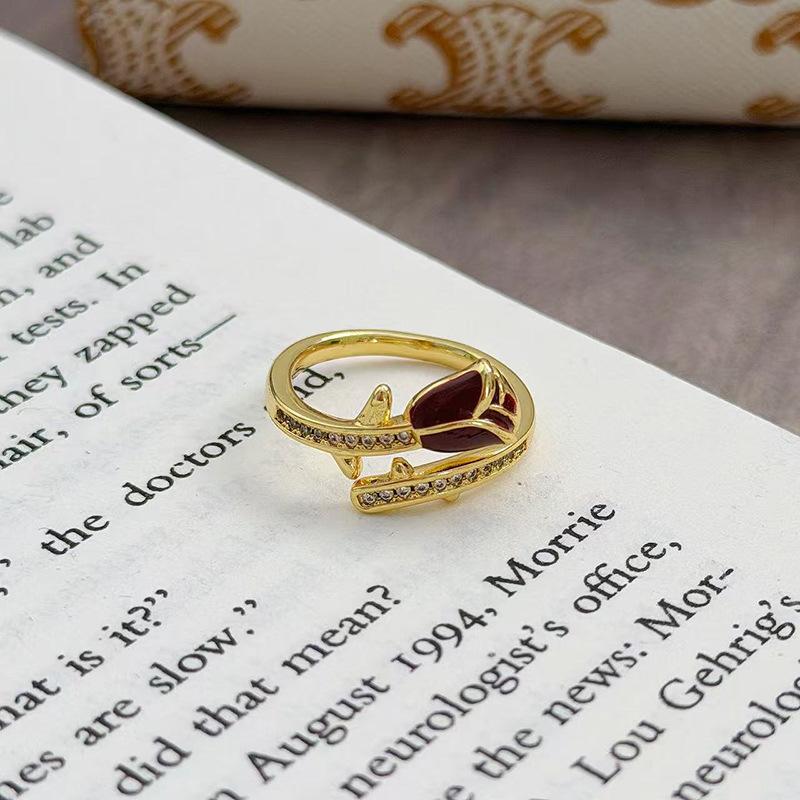 Новогоднее Анкара Красная Капля Масла Кольцо Удачи Zir*****Pen Ретро Легкая Роскошь Нишевый Премиальный Чувственный Кольцо на Указательный Палец Женское