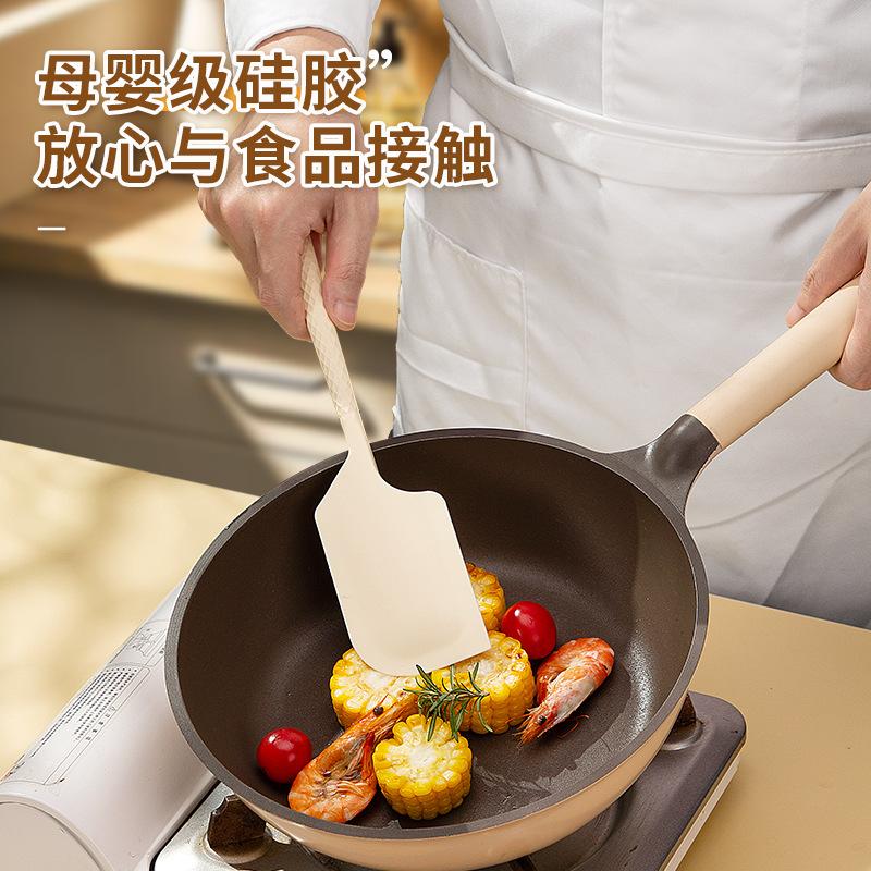 Silicone scraper Baking tool Scraper Shovel Integrated kitchen High temperature spatula Easter baking tool