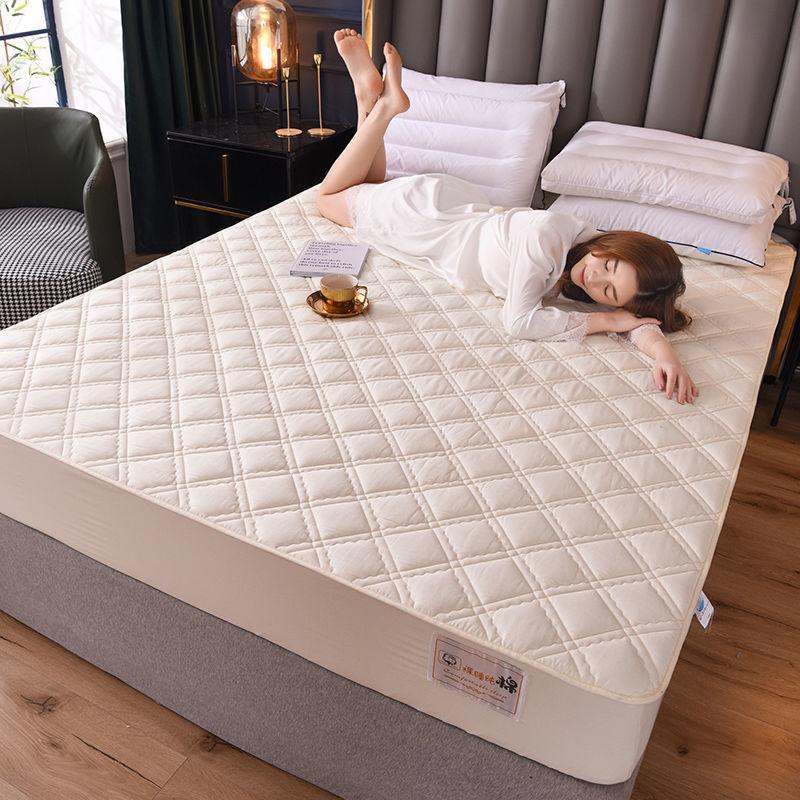 Solid Color Luxury 100% Cotton Quilted Mattress Cover Customized Anti-bacterial Air-Permeable Bed Cover Not Including Pillowcase