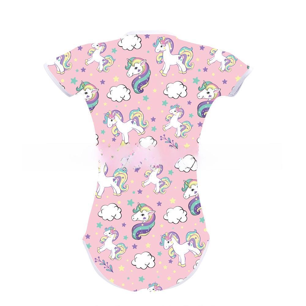 Короткий комбинезон-пижама для взрослых любителей подгузников (2023).