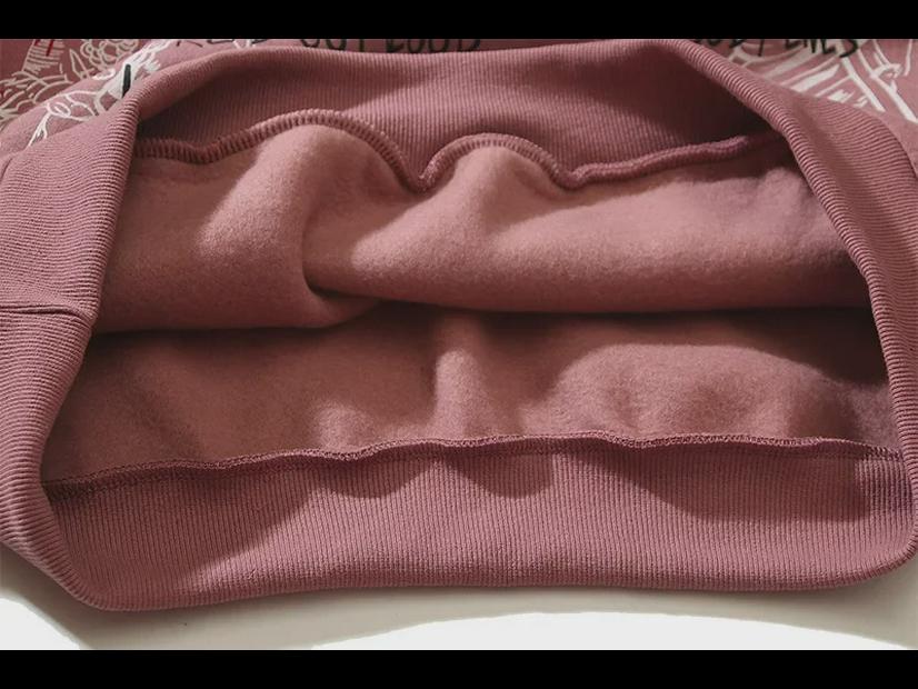 Толстовка с капюшоном из бархата с рисунком ржавчины и граффити от Ouyang Nana (унисекс)