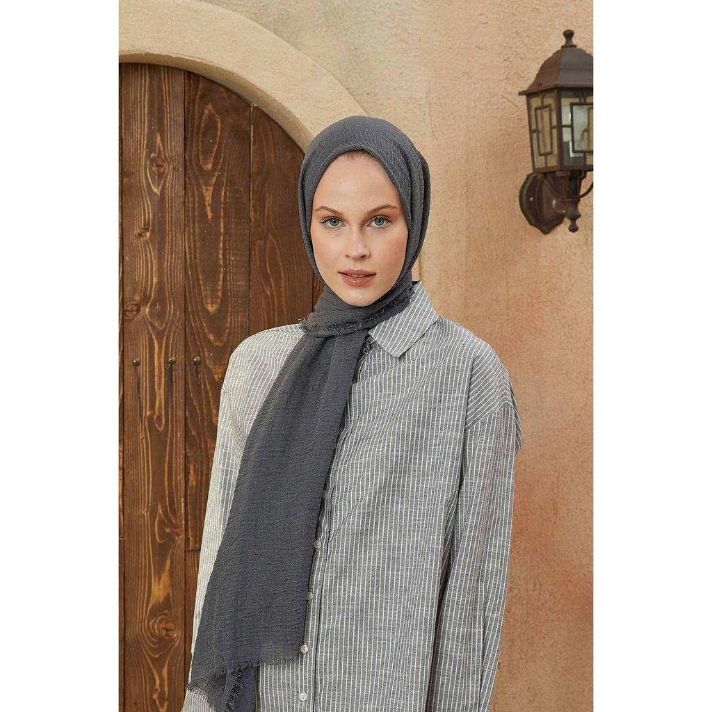 Crepe Hijab Smoked