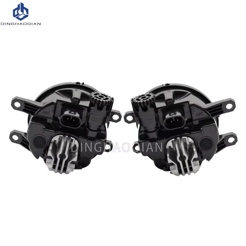 LED Fog Light DRL Daytime Running Light 12V H11 For Mitsubishi Pajero 4/IV V8_W V9_W 2007-2015 Front Bumper Fog Light Fog Lamp