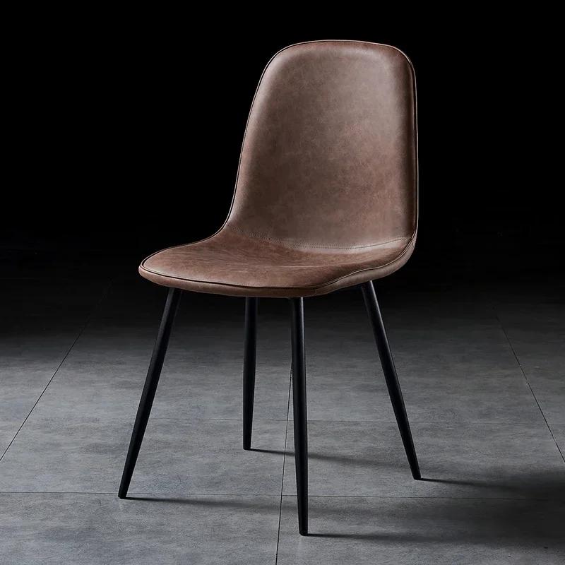 Обеденные стулья из искусственной кожи Металлические ножки Кухонные сиденья Чарлтон Коричневый Обитые боковые стулья Элегантное расположение комнаты