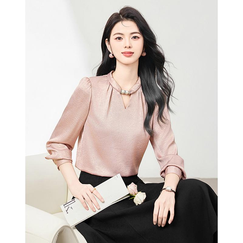 Long sleeved high-end shirt, women's drape satin top, age reducing women's small shirt, high-end feeling, light luxury