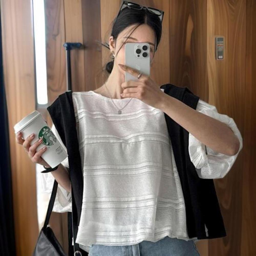 New Arrivals Open Run Women Shirring Blouse With Punching Detail Loose Fit