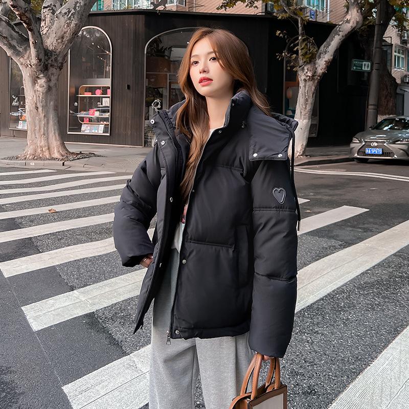 New Cotton-padded Jacket Women's Short Loose Winter Hooded Bread Padded Warm Cotton-padded Jacket Coat.