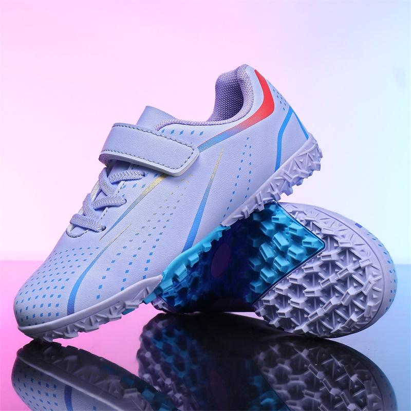 Kid's Soccer Shoes Rubber Soft Sole Artificial Turf Professional Kids Soccer Shoes