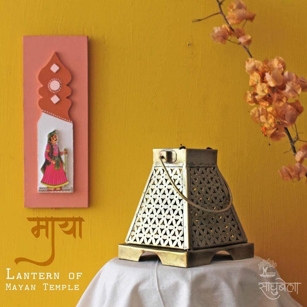 Антикварный золотой фонарь майя - маленький свечной фонарь в форме пирамиды храма майя