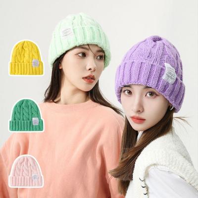 Женская зимняя повседневная короткая вязаная шапка-бини с косами Golji