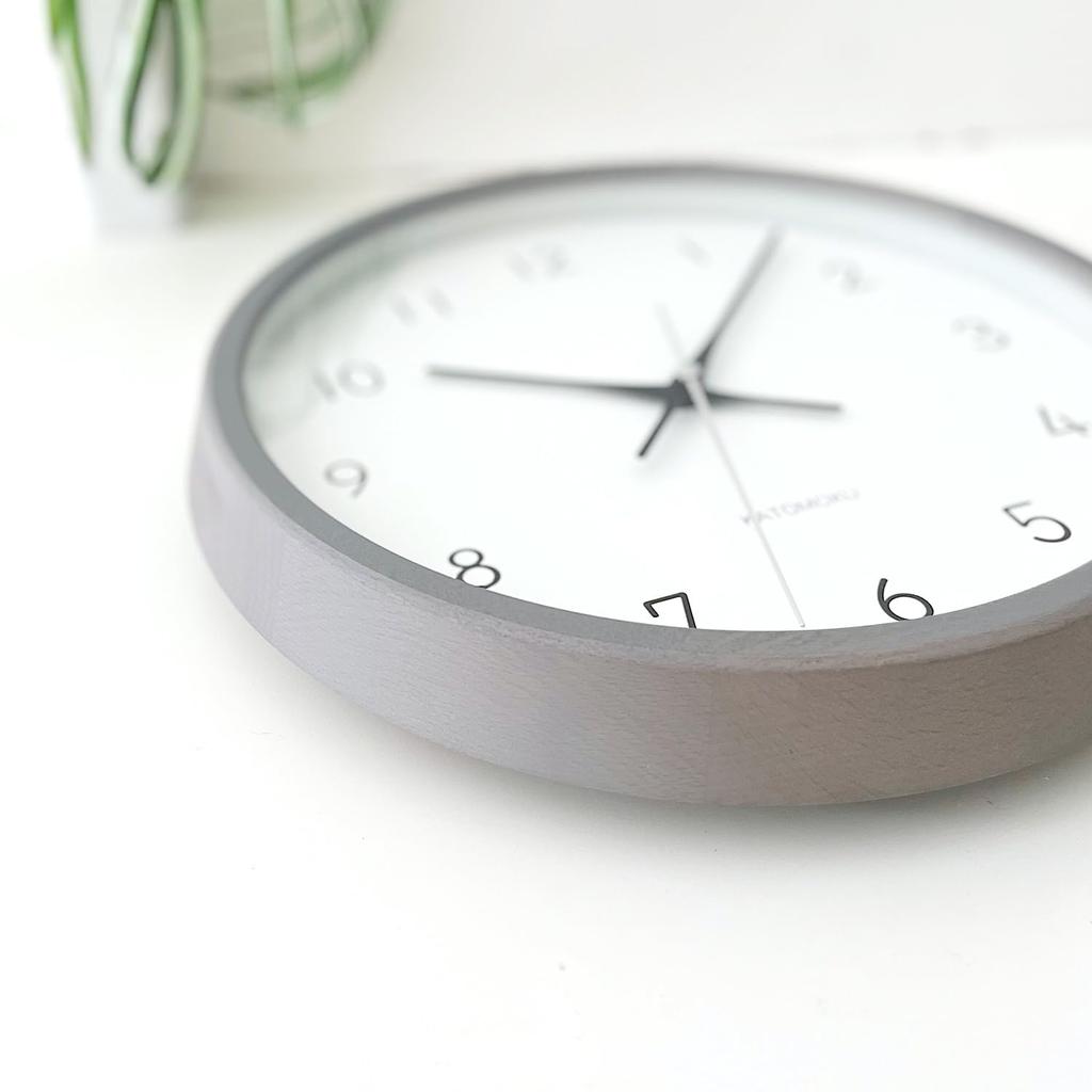 KATOMOKU muku clock 13 Gray Wall Continuous Second Diameter km-104GRRC Clock, Hand, 30.0cm (Radio-controlled)