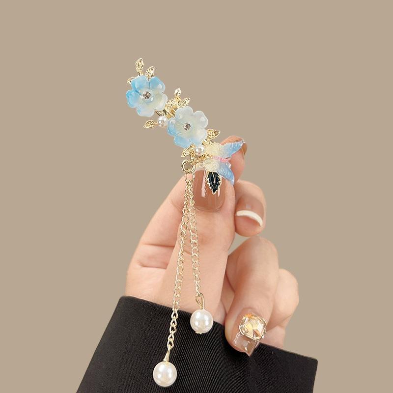 2pcs Opalescent Blue Flower Butterfly Hair Clips Chains Pearl Tassels Ethereal Fairycore Accents Hanfu Weddings Dreamy Romantic