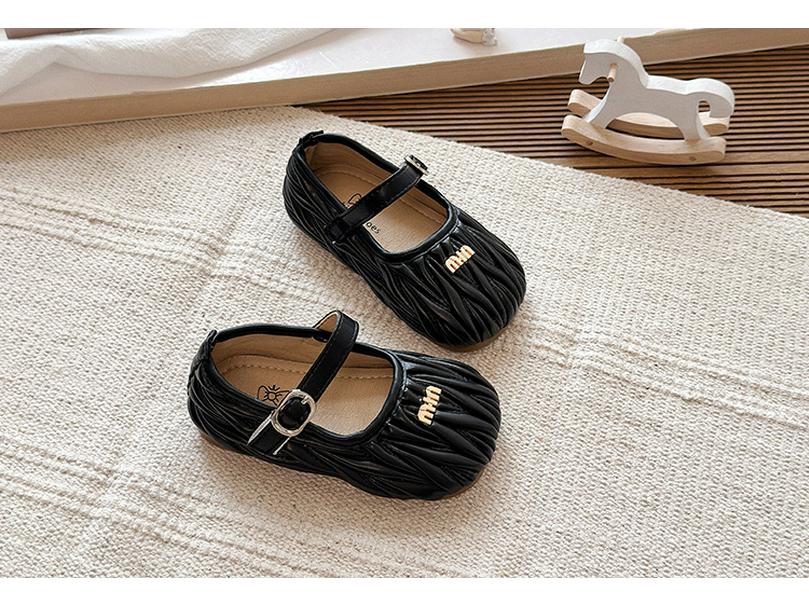 Весна 2026 Девочки Балетки Принцессы: Туфли на пряжке из мягкой кожи - Модные и повседневные