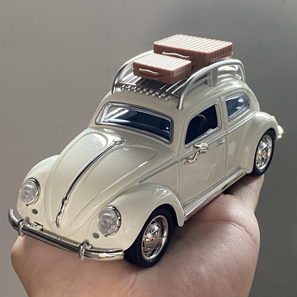 AABLC1 1:32 Volkswagen Beetle Travel version Compact sedan Alloy Metal Diecast Model Car Sound & Light Pull Back Collectibles Hobby Boy