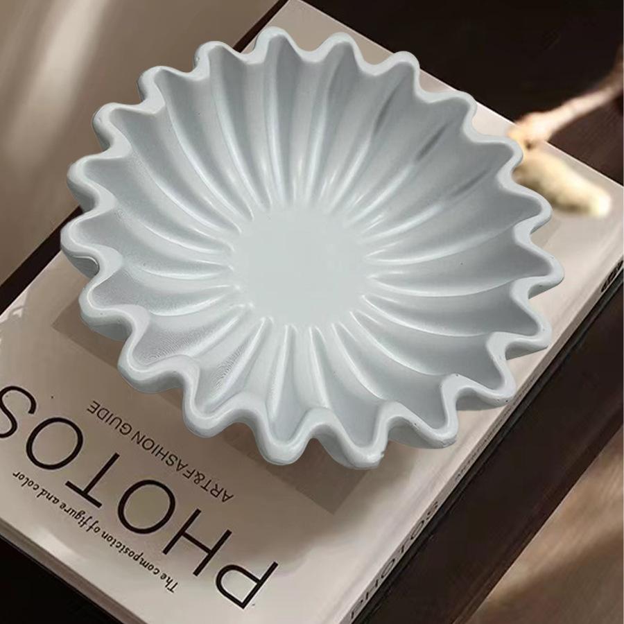 Новая креативная чаша для украшения гостиной в стиле легкой роскоши с вогнутым краем в виде листа лотоса, украшение для дома, украшение стола