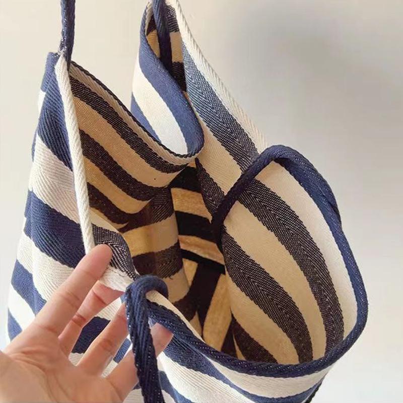Casual Style Women’s Handbags New Fashion Large Capacity Striped Canvas Underarm Shoulder Bags Ladies Commuter Totes CLE