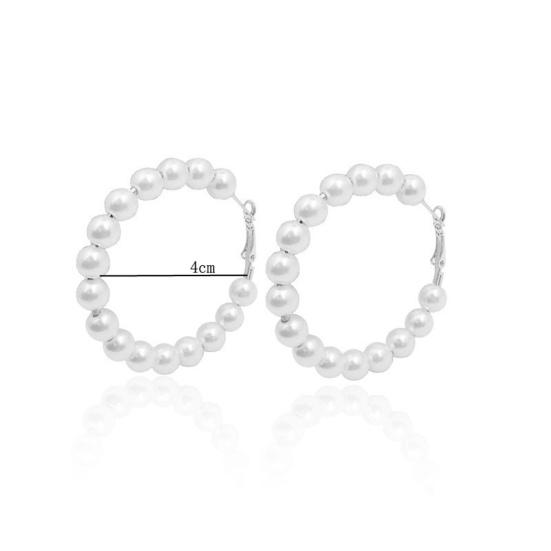 Пара серег Huggie из искусственного жемчуга круглой формы, преувеличенные однотонные антиаллергенные легкие серьги из нержавеющей стали для украшения ушей, ювелирные изделия