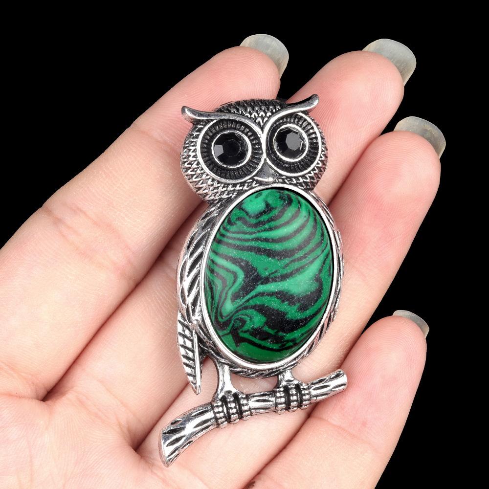 Alloy Inlaid Natural Crystal Agate Owl Necklace, Semi-Precious Stone Animal Pendant for Women