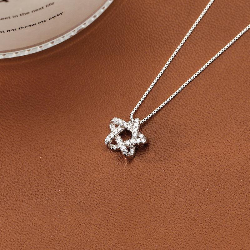 Full Diamond Star Necklace Women's Versatile High-end Light Luxury Sweater Chain Pendant Zircon Collarbone Chain
