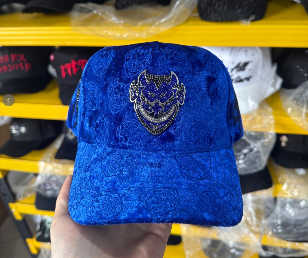High Quality 5-Panel Curved Brim Baseball Cap with Rhinestone Embellishments Terry Fabric Dobby Style-Sporty Unisex Adult Hat