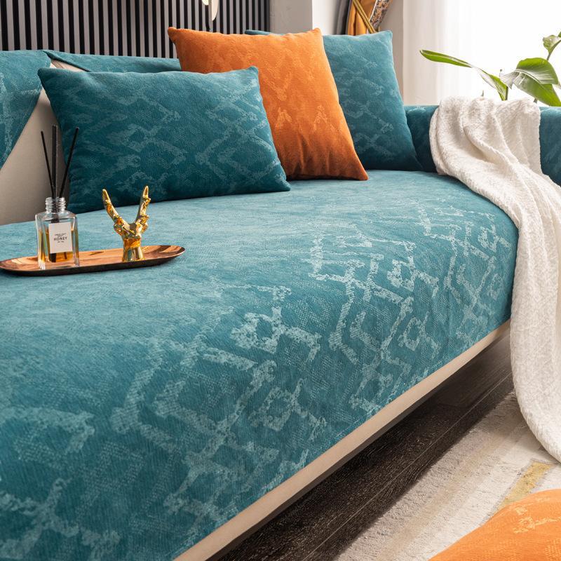 Три сиденья и одна императорская наложница, диванная подушка, полное покрытие, ткань синели, простое четырехсезонное полотенце на спинку, кожаный чехол на подушку