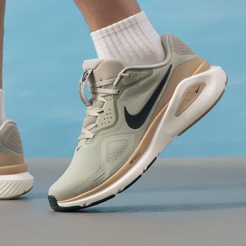 Nike Мужские беговые кроссовки Structure 26