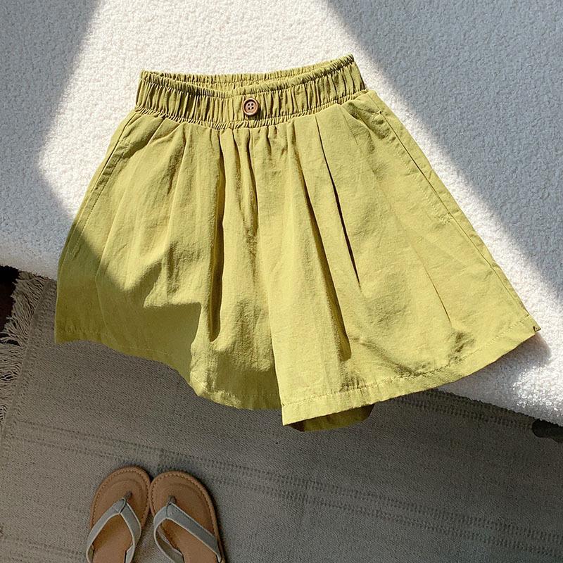 Комплект для девочек: майка без рукавов с кружевными оборками и шорты - Коллекция Лето 2025
