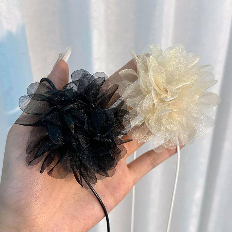 Ожерелье-чокер с цветком Элегантное ручной работы Цветочное ожерелье-воротник Вечеринка Ювелирные изделия Тканевый материал Подарок для женщин и девушек