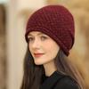 Новая женская зимняя шапка, уличная модная теплая шапка-бини для женщин, повседневная вязаная шапка с жемчужным украшением