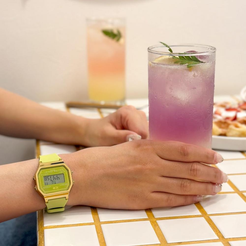 Authorized Distributor [Ice Watch] Ice Watch Digital Ladies 022054 Ice Digit ICE Digit Sunny Lime Small