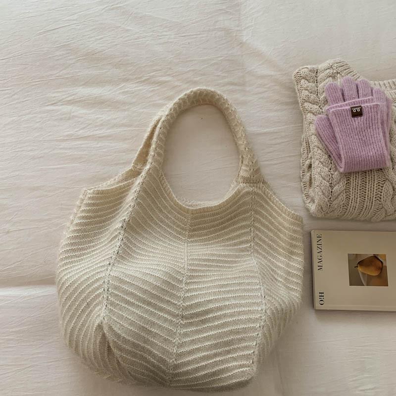 Korean lazy style large capacity retro solid color knitted tote bag niche fashion resort style woven armpit bag for women
