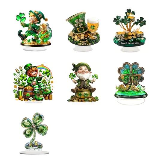 Улица. Акриловая настольная табличка ко Дню Святого Патрика, объемное украшение в виде ирландского клевера и лепрекона для украшения стола, полки или другого предмета интерьера.