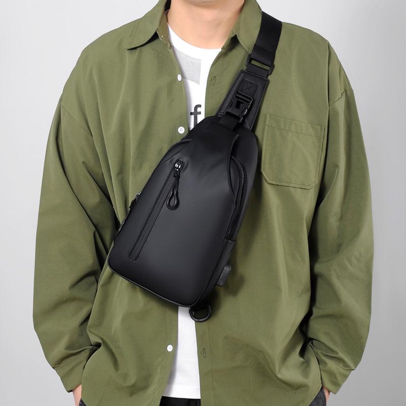 New Trendy One-Shoulder Crossbody Bag: Korean Style Men's Fashion Sports Chest Backpack