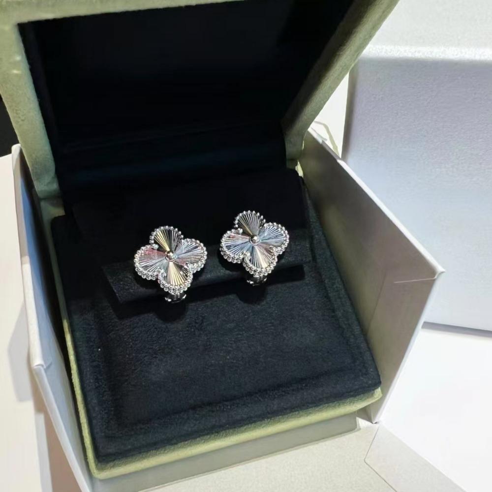 Серьги 'Счастливый четырехлистный клевер' высокой версии для женщин, 18-каратное розовое золото, черный агат, белый перламутр