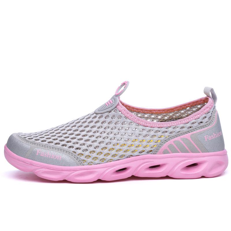 2025 New Mesh Creek Walking Shoes, Men and Women Pedal Beach Shoes, Lightweight Foreign Trade Couple Wading Hole Shoes