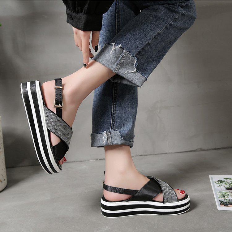 Fashion Women's Platform Sandals Lightweight Soft Sole Ladies Summer Shoes Buckle Basic Women Sandals New Female Flat Sandals