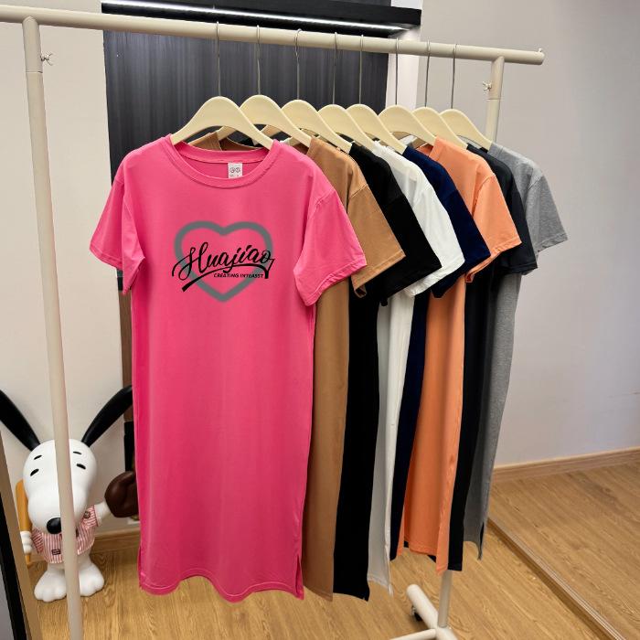 Свободное, большого размера, в гонконгском стиле, с короткими рукавами, средней длины, с разрезом, платье-футболка для женщин на лето