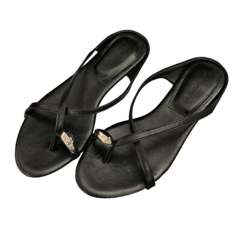 Female Metal Footwear Sandals Shoes 2025 Summer Fashion Shallow Women Sandals Casual Slip On Shoes Retro Trend Flip Flops