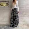 Unisex Retro Camouflage Wide-Leg Workwear Jeans with Multi Pockets