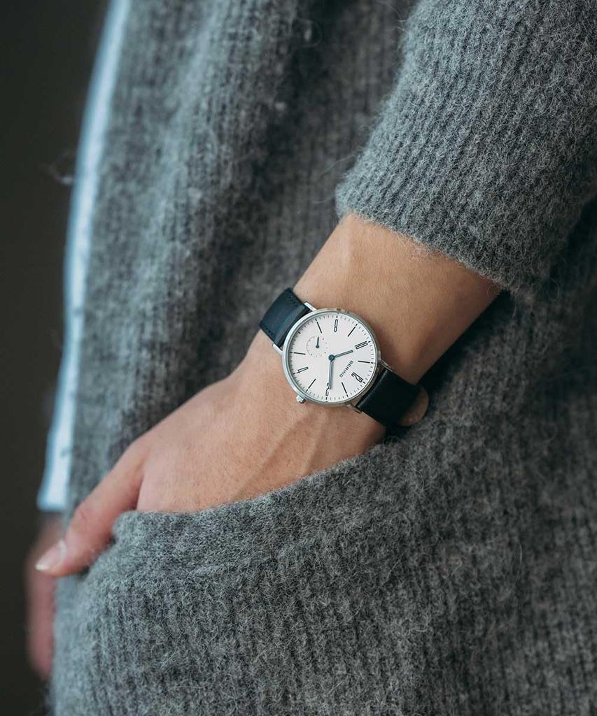 BERING Classic Скандинавские 14036-404 кожаный белый циферблат черный ремешок унисекс часы