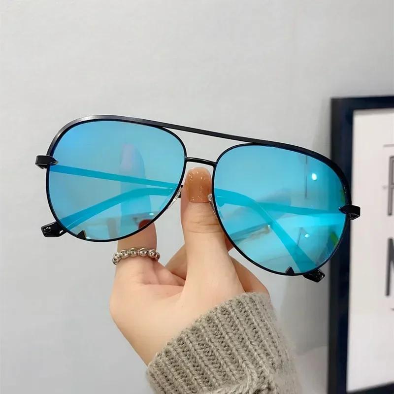 Новые модные брендовые дизайнерские женские пилотные солнцезащитные очки для женщин и мужчин, градиентные солнцезащитные очки для женщин, зеркальные оттенки UV400