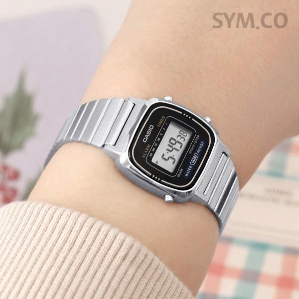Casio Simple Metal Digital Women's Fashion Watch
