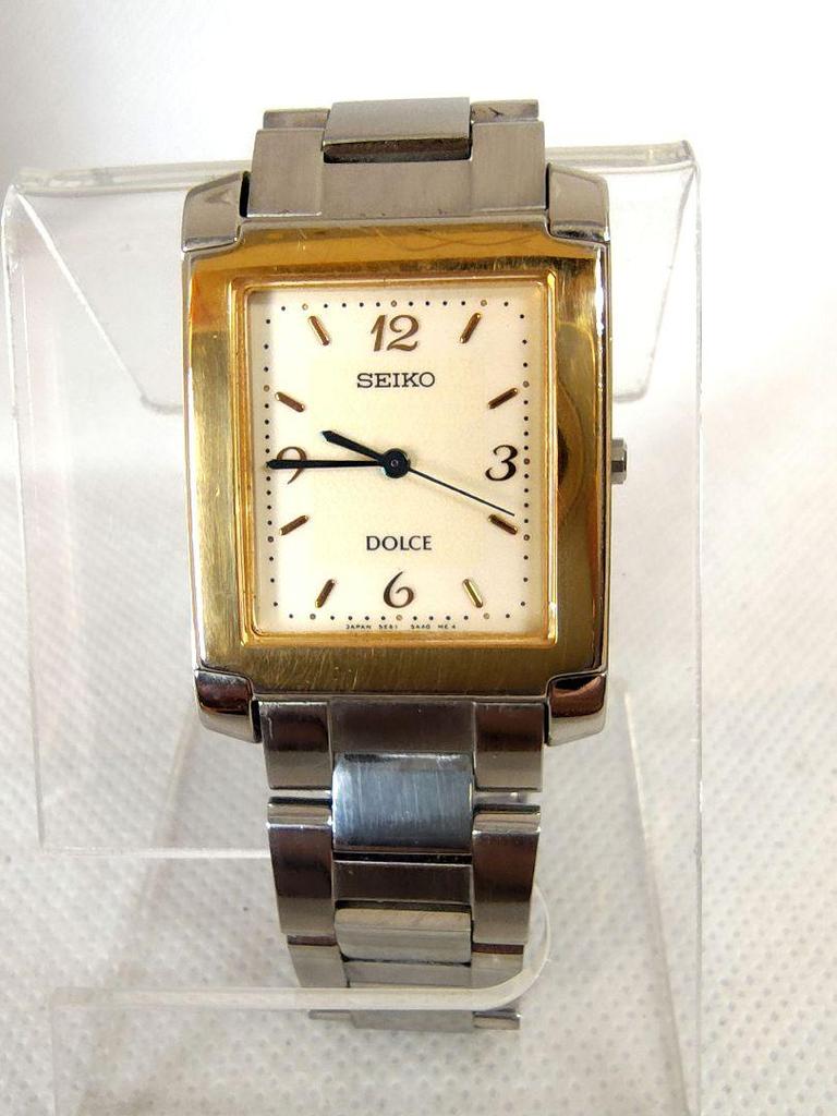 [USED] Rare Seiko Dolce Vintage Unisex Watch with an Annual Accuracy of 10 Seconds