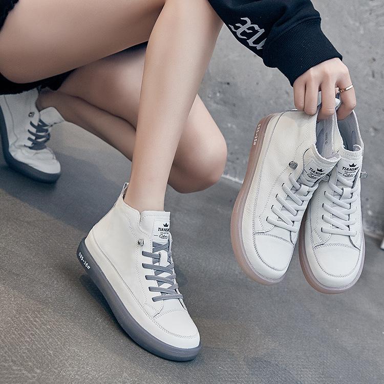 Модные весенние женские спортивные туфли из натуральной кожи на плоской подошве для женщин, повседневные белые кроссовки, женская обувь с мягкой подошвой и перекрестными шнуркамиdhj7
