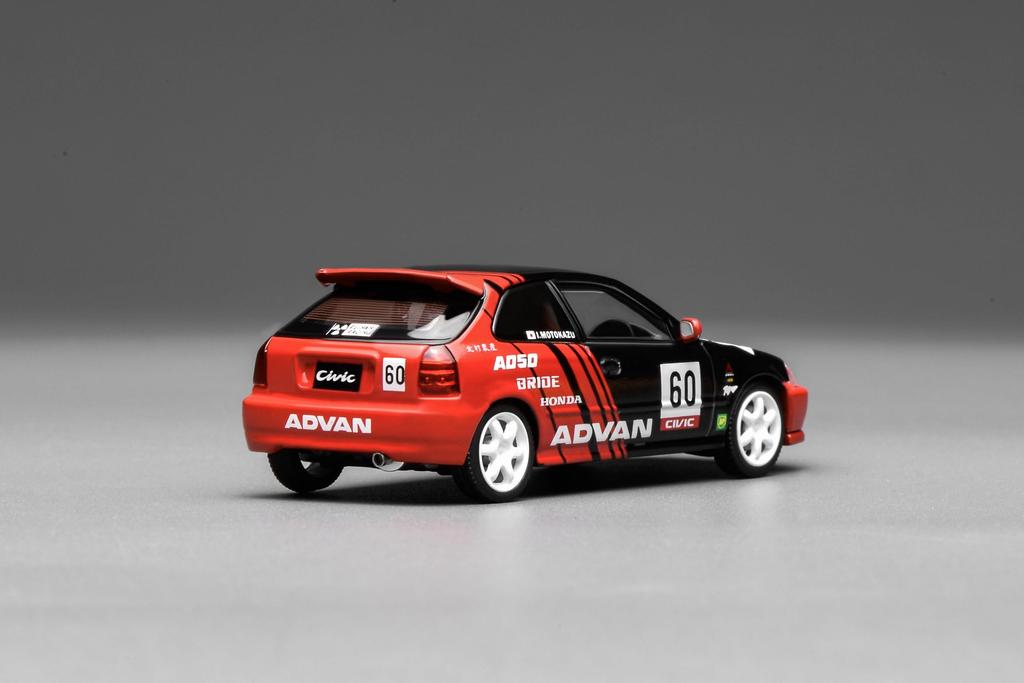 Фристайл (ФРИСТАЙЛ) MOTORHELIX 164 Honda Civic TYPE R (ЕК9) Модель M65026 в ливрее Advan
