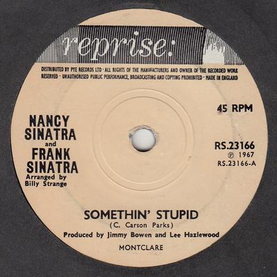 7-дюймовая пластинка NANCY SINATRA FRANK SINATRA Somethin Stupid RS23166 Reprise Records 1967 UK Поп Б/у