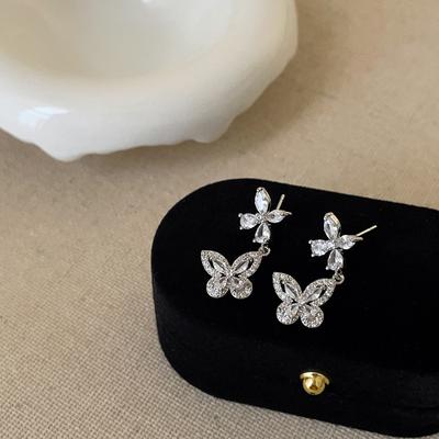 Серьги-гвоздики из металла с бабочкой из циркония, женские, простые, легкие, роскошные, высокого класса, элегантные, трендовые, темпераментные, персонализированные модные серьги