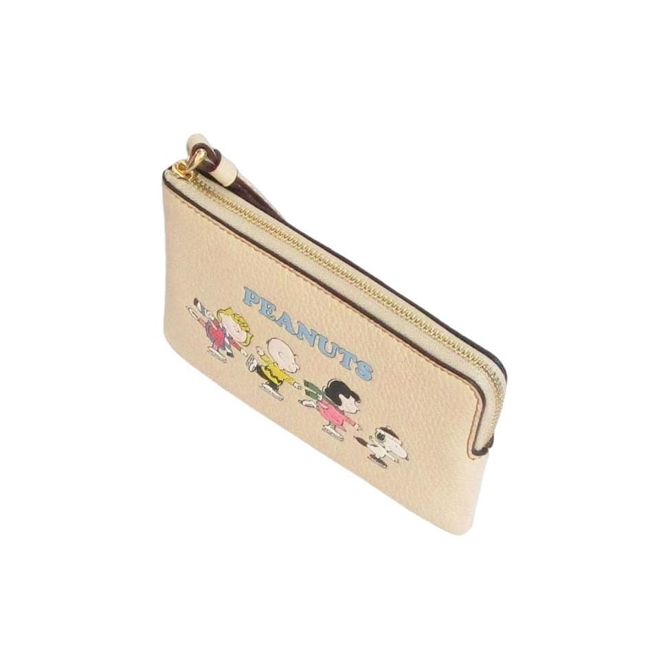 COACH Peanuts Snoopy Collaboration Wristlet Pebbled Leather Wrist Bag Clutch Small Women's Ivory White CF213-IMOQY