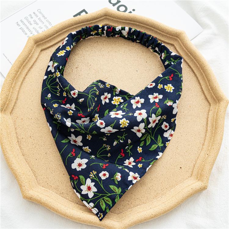 28cm Chip Flower Hair Scarf Bohemia Bandana Hair Band Retro Triangle Scarf Kerchief Women Girl Travel Headscarf Accessories