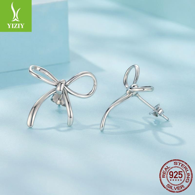 Simple S925 Sterling Silver Stud Earrings Women, Versatile Princess Style Whole Body Silver Stud Earrings